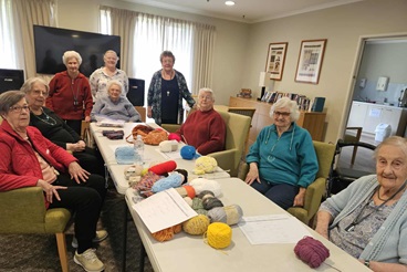 Glendale knitting group__.jpg