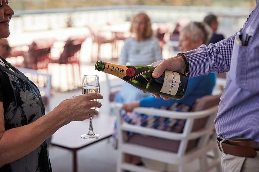 Rooftop-Champagne-BG.jpg