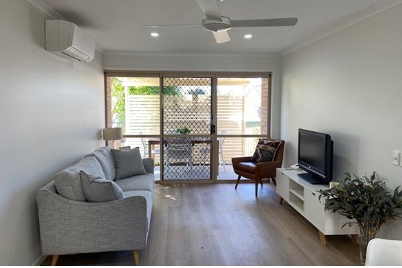 Cazna Gardens Unit45 Lounge.jpg