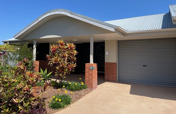 Darlington Unit 11 Front.jpg